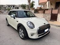 Begagnad Mini Cooper D 95 HK (69 kW) 2016 Beige Halvkombi