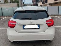 Usata Mercedes A180 109 CV (80 kW) 2015 Bianco Berlina