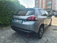 Usata Peugeot 2008 Allure 83 CV (61 kW) 2019 Grigio SUV