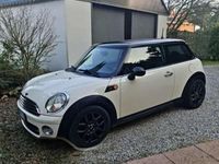 Usata Mini Cooper D 109 CV (80 kW) 2009 Utilitaria