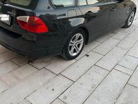 Usata BMW 320 177 CV (130 kW) 2008 Nero Station wagon