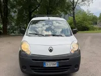 Usata Renault Kangoo 90 CV (66 kW) 2009 Monovolume