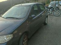 Usata Fiat Punto Dynamic 69 CV (50 kW) 2003 Utilitaria