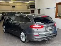 Usata Ford Mondeo Vignale 150 CV (110 kW) 2017 Grigio Station wagon