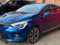 Usata Renault Clio V Initiale Paris 131 CV (96 kW) 2020 Blu Berlina