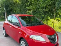 Usata Lancia Ypsilon Platinum 69 CV (50 kW) 2017 Utilitaria