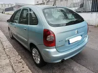 Usata Citroën Xsara Picasso 90 CV (66 kW) 2004 Blu Monovolume