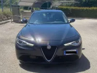 Usata Alfa Romeo Giulia Executive 160 CV (117 kW) 2019 Grigio Berlina