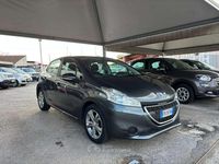Usata Peugeot 208 Active 68 CV (50 kW) 2013 Grigio Utilitaria