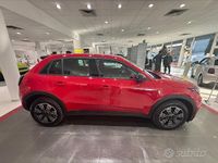 Nuova Fiat 600 Icon 145 CV (106 kW) 2025 Rosso SUV
