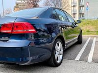 Begagnad VW Passat 140 HK (102 kW) 2012 Blå Sedan