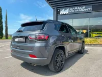 Usata Jeep Compass 241 CV (177 kW) 2022 Grigio SUV