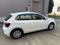 Usata VW Polo Trendline 65 CV (47 kW) 2017 Bianco Berlina