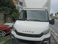 usata Iveco Daily 2.3 Diesel UniProprietario 2015