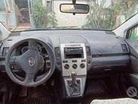 Usata Toyota Corolla Verso 2005 Grigio Monovolume