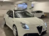 Usata Alfa Romeo Giulietta Exclusive 170 CV (125 kW) 2013 Bianco Utilitaria