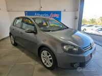Usata VW Golf VI Highline 110 CV (80 kW) 2009 Grigio Utilitaria
