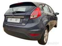 Begagnad Ford Fiesta 75 HK (55 kW) 2015 Grå Sedan