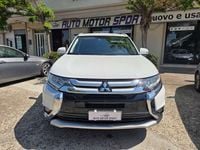 Usata Mitsubishi Outlander Intense 150 CV (110 kW) 2016 Bianco SUV