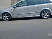 Usata Opel Astra 110 CV (80 kW) 2010 Station wagon