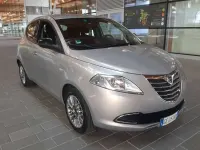 Usata Lancia Ypsilon Gold 69 CV (50 kW) 2014 Beige Utilitaria