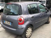 Usata Renault Modus 68 CV (50 kW) 2007 Grigio Monovolume