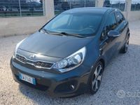 usata Kia Rio 3ª serie - 2014 DIESEL NEOPATENTATI