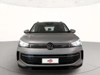 Usata VW Tiguan Life 150 CV (110 kW) 2024 Dolomite silver metallizzato SUV