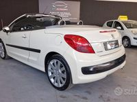 Usata Peugeot 207 CC 120 CV (88 kW) 2007 Beige Cabrio