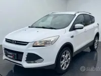 Usata Ford Kuga Titanium 150 CV (110 kW) 2015 Bianco SUV