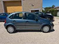Begagnad Citroën C3 90 HK (66 kW) 2005 Grå Sedan