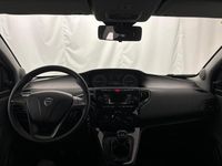 Usata Lancia Ypsilon Silver 69 CV (50 kW) 2020 Rosso Utilitaria