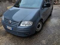 Usata VW Caddy 105 CV (77 kW) 2010 Grigio Monovolume