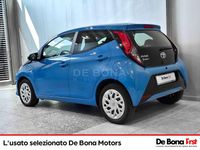 Usata Toyota Aygo Business Edition 72 CV (52 kW) 2019 Azzurro Utilitaria
