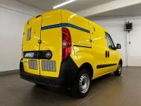 Usata Fiat Doblò 95 CV (69 kW) 2019 Giallo Monovolume