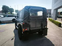 Usata Land Rover Defender 122 CV (89 kW) 2000 Grigio SUV