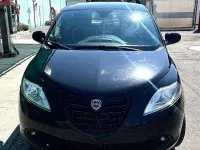 Usata Lancia Ypsilon 85 CV (62 kW) 2015 Nero Utilitaria