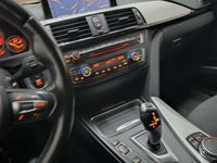 Usata BMW 318 143 CV (105 kW) 2015 Nero Berlina