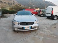 Usata Mercedes SLK230 197 CV (144 kW) 2000 Argento Cabrio