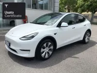 Usata Tesla Model Y Long Range AWD 258 kW (351 CV) 2023 Pearl white multicoat SUV