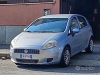 Usata Fiat Grande Punto Active 65 CV (47 kW) 2008 Grigio Utilitaria