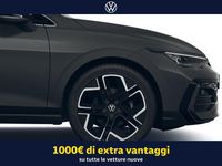 Nouvelle VW Golf VIII R-line Plus 150 ch (110 kW) 2026 Gris Berline