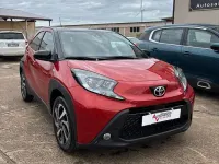 Usata Toyota Aygo X Lounge 72 CV (52 kW) 2024 Rosso SUV