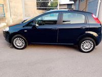 Usata Fiat Grande Punto Dynamic 77 CV (56 kW) 2009 Blu Utilitaria