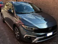 Usata Fiat Tipo Cross 131 CV (96 kW) 2021 Blu/azzurro Berlina