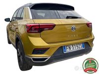 Usata VW T-Roc Style 150 CV (110 kW) 2018 Giallo SUV