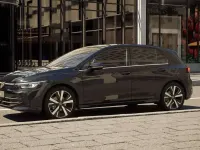 Nuova VW Golf VIII Style 150 CV (110 kW) 2026 Nero Berlina