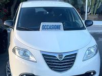 Usata Lancia Ypsilon 69 CV (50 kW) 2012 Bianco Utilitaria