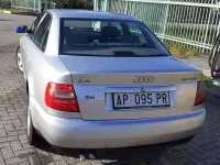 Usata Audi A4 110 CV (80 kW) 1997 Argento Berlina