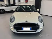 Usata Mini One D Business 95 CV (69 kW) 2016 Bianco pastello Utilitaria